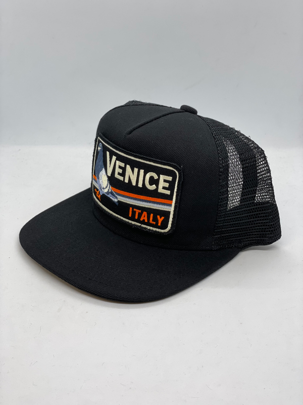 Venice Italy Pigeon Pocket Hat