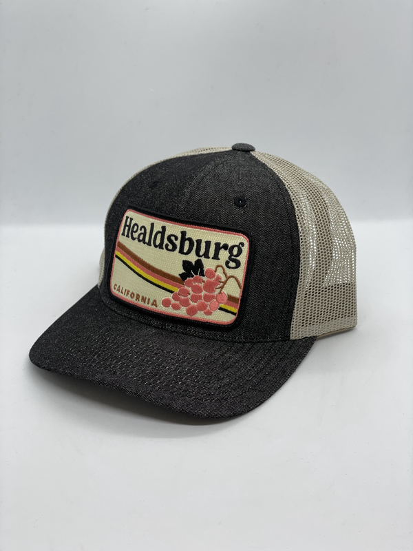 Sombrero de bolsillo con uvas de Healdsburg