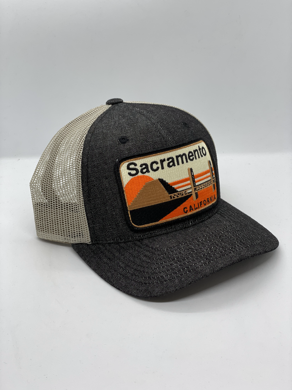 Sombrero de bolsillo del puente de Sacramento