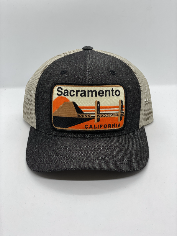 Sombrero de bolsillo del puente de Sacramento