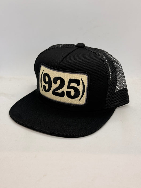 (925) Pocket Hat