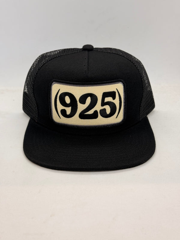 (925) Pocket Hat