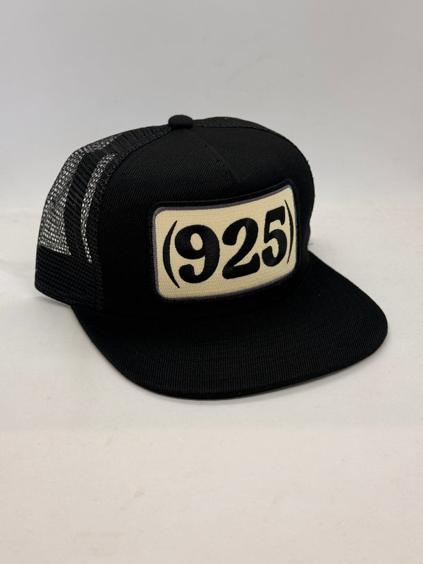 (925) Pocket Hat