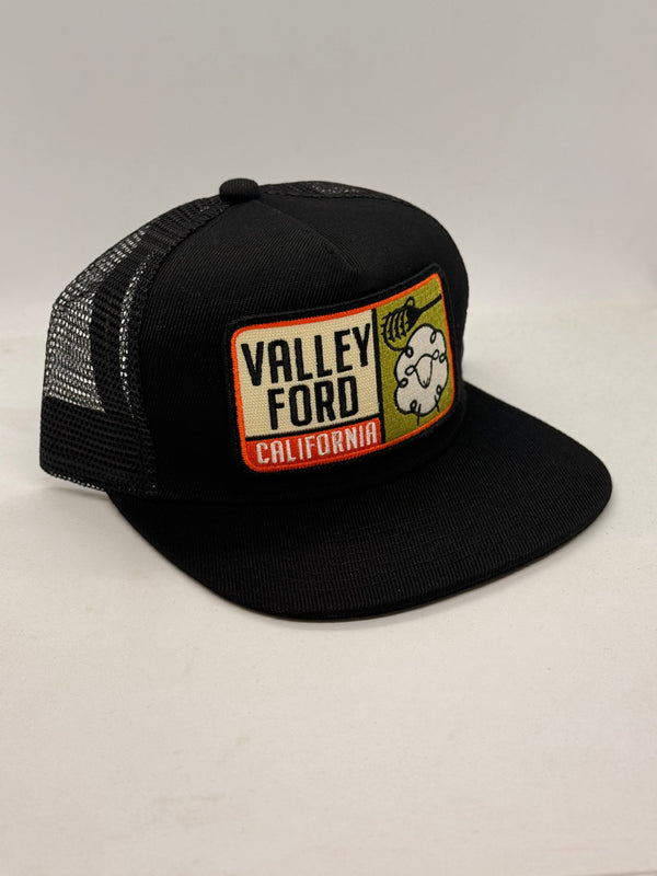 Valley Ford Sheep Pocket Hat